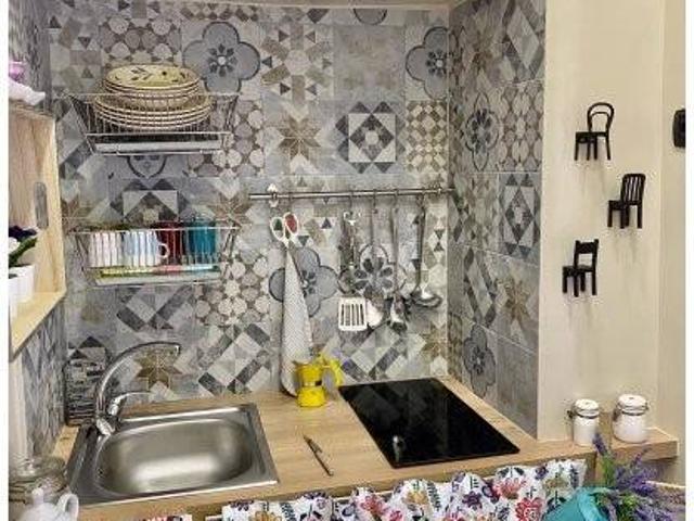 Fittasi appartamento a Napoli via s. Maria a Cancello, Tribunali