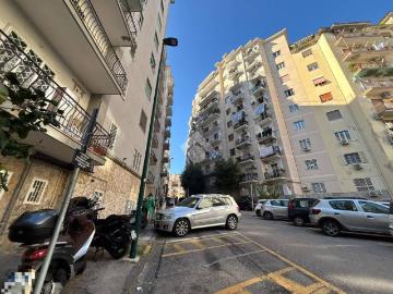 Vomero, Napoli, Napoli Campania - Ascensore