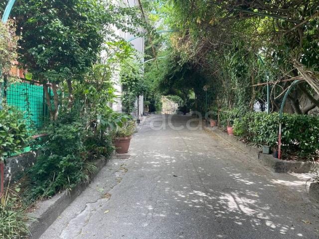 Fittasi appartamento a Portici