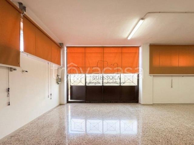 Fittasi loft/open space a Cancello, San Felice a Cancello