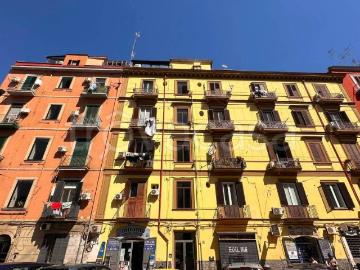 Fittasi trilocale a Napoli via Giordano Bruno, Mergellina Piedigrotta
