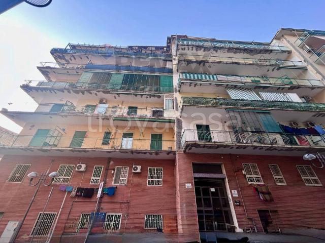 Fittasi trilocale a Portici