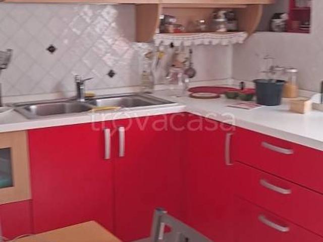 Fittasi trilocale a Pozzuoli, Arco Felice