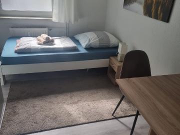 Fitters' flat in Marl Kamp 13 1OGL