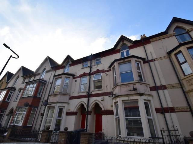 Fitzhamon Embankment, Cardiff 1 bed house to rent £875 pcm £202 pw