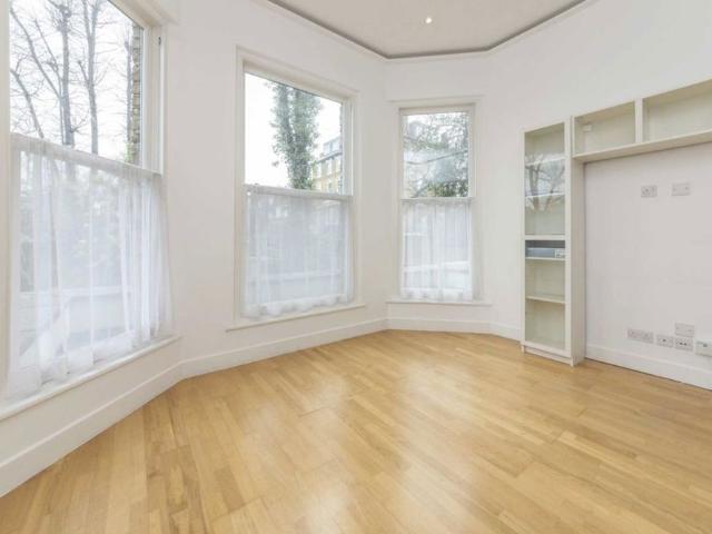 Fitzjohns Avenue, NW3, London