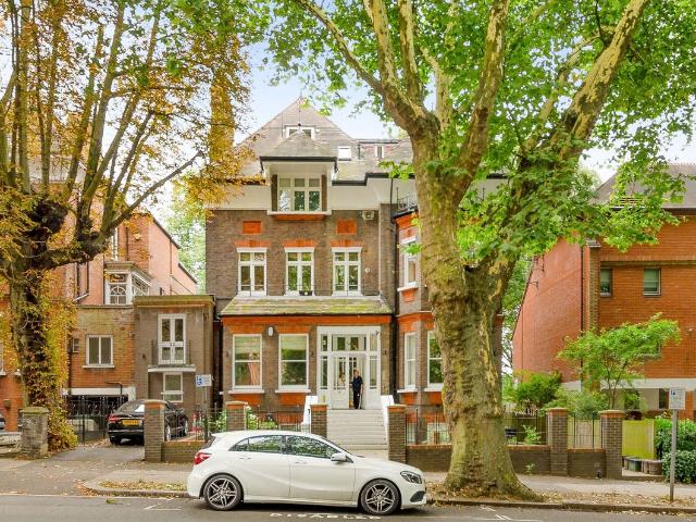Fitzjohns Avenue, Hampstead, London NW3, 2 bed flat to rent, £2,687 pcm | PrimeLocation