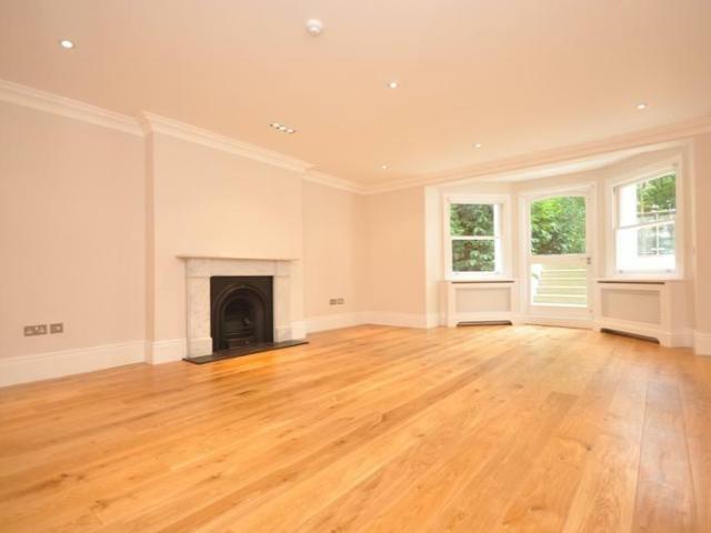 Fitzjohns Avenue, London, NW3 3 bed flat to rent £6,933 pcm £1,600 pw