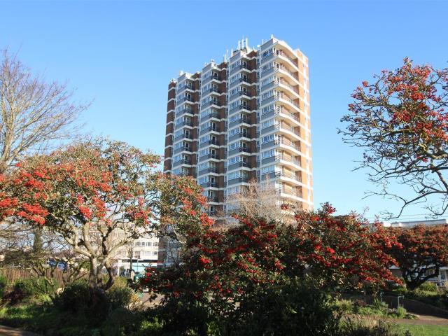 Fitzleet House, Queensway, BOGNOR REGIS PS&B Property Experts