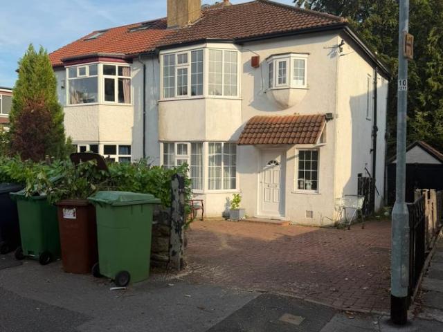 Fitzroy Drive, Leeds LS8, 3 bed semi detached house to rent, £1,600 pcm | PrimeLocation
