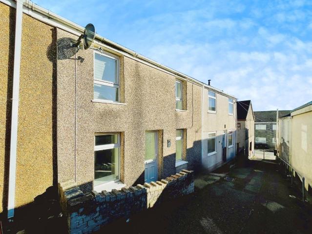 Fitzroy Street, Ebbw Vale NP23, 3 bed terraced house to rent, £725 pcm | PrimeLocation