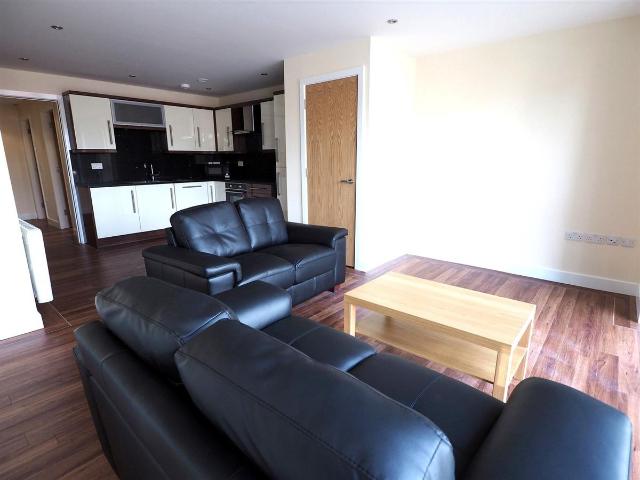 Fitzwilliam Street, Sheffield S1, 3 bed shared accommodation to rent, £485 pcm | PrimeLocation