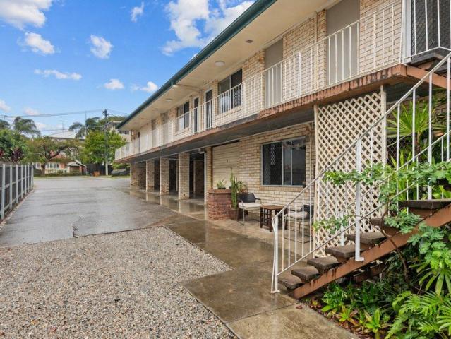 Five Apartments on One Title | Multiple Income Streams | Future Potential