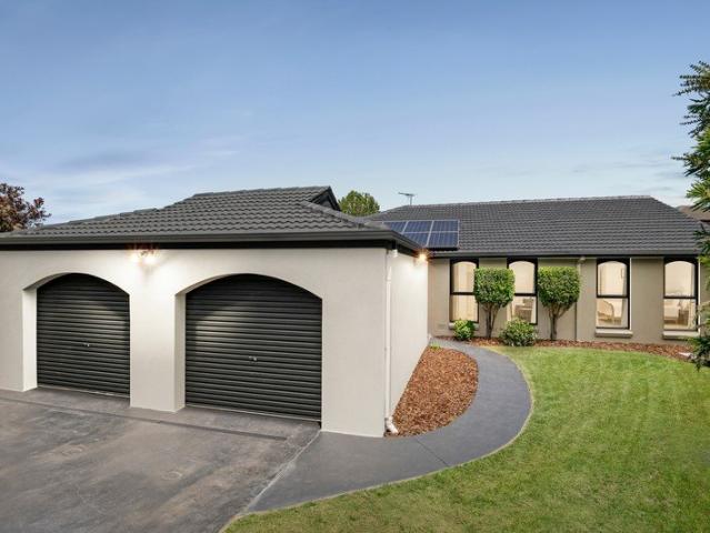 Five Bedroom Entertaining On Approx. 933sqm