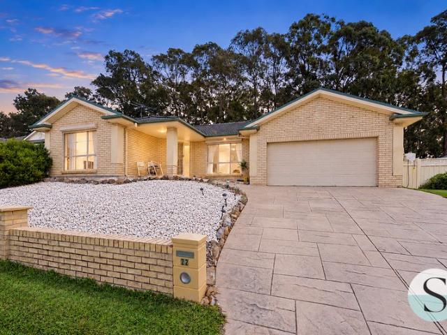 Five Bedroom Family Home, Multiple Living Zones, Covered Outdoor Entertaining, Fenced Backyard, Double Garage And Flexible Space For Growing Families
