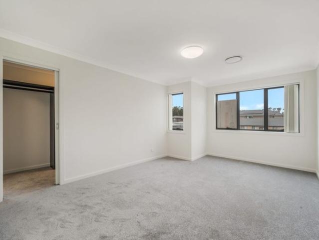 Five bedroom family home now available in Austral!