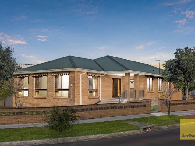 Five Bedroom Home on 1,120m2 with Approved Plans & Permits