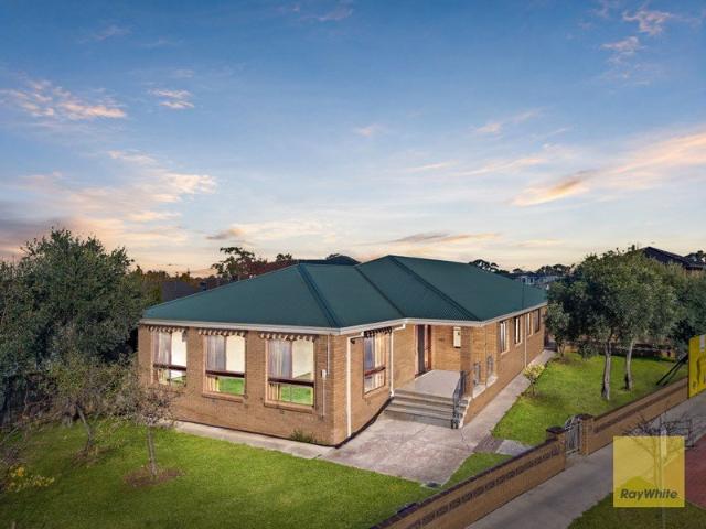 Five Bedroom Home on 1,120m2 with Approved Plans & Permits