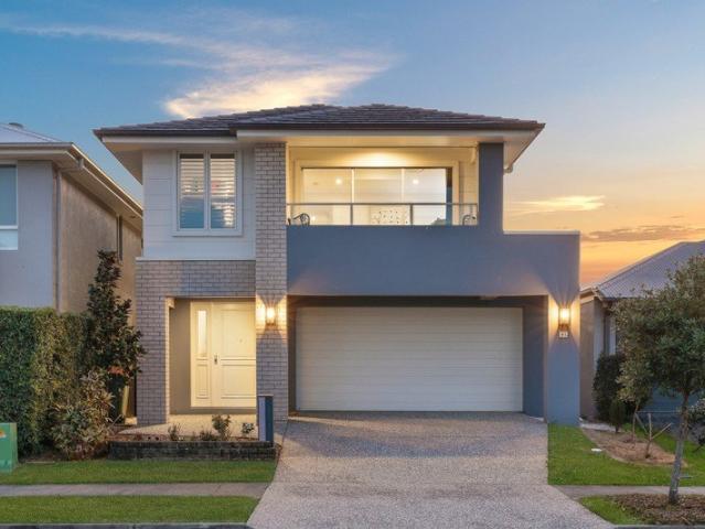Five Bedroom Luxury Without the Maintenance