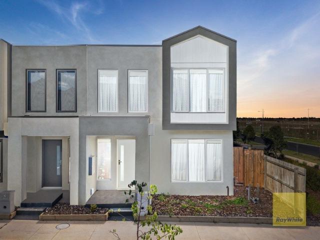 Five Bedrooms, Endless Possibilities in a Prime Tarneit Setting