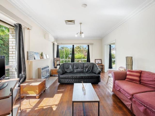 Five Bedrooms residence offering Spacious, practical and peaceful appeal