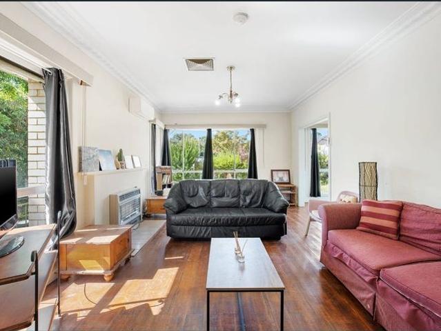 Five Bedrooms residence offering Spacious, practical and peaceful appeal