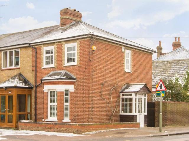 Five Bells, 165 167 East End Road, London, N2 0LZ, United Kingdom | 2 bed house for rent #140799781 | Rentberry