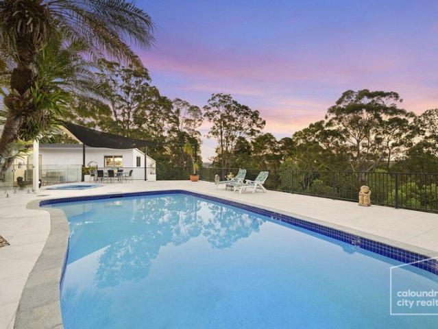 Five Star Entertaining Oasis in Sought After Buderim
