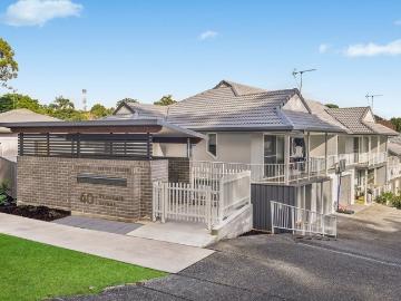 FIVE TOWNHOUSES ONE TITLE STRATA TITLE APPROVALS