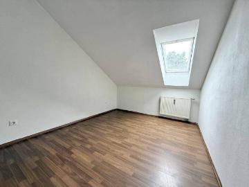 Günstige 4 Zimmer Mietwohnung in Wels Sofort einziehen!