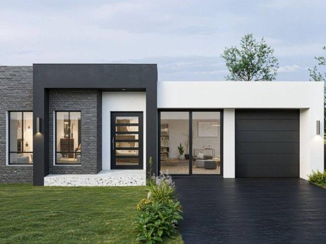 Fixed price and full turnkey house and land packages available in Deebing Heights