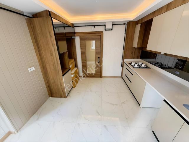 Fiyci Yatırım Merkezi Konum 4+1 Mükemmel İşçilik Lüks Daire