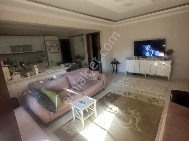 Foça Atatürk Mah. Site İçerisinde Kiralık 2+1 Full Eşyalı Daire