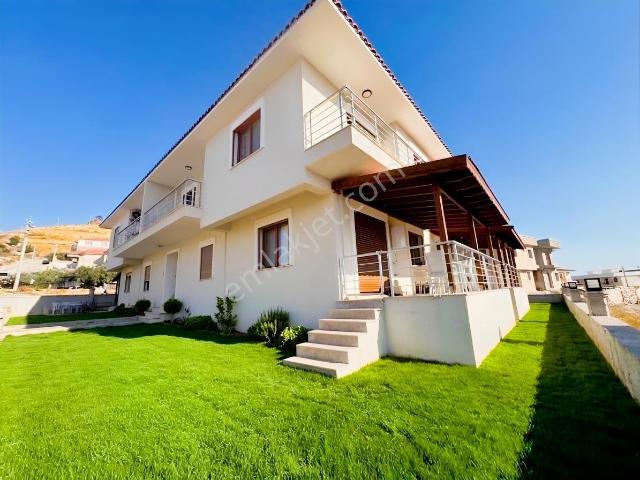 Foça Bağarası'nda Satılık Sıfır 2+1 Daire
