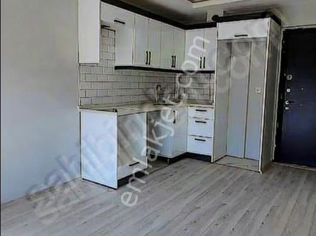 Foça Kazım Dirikte 1+1 Bahçeli Daire