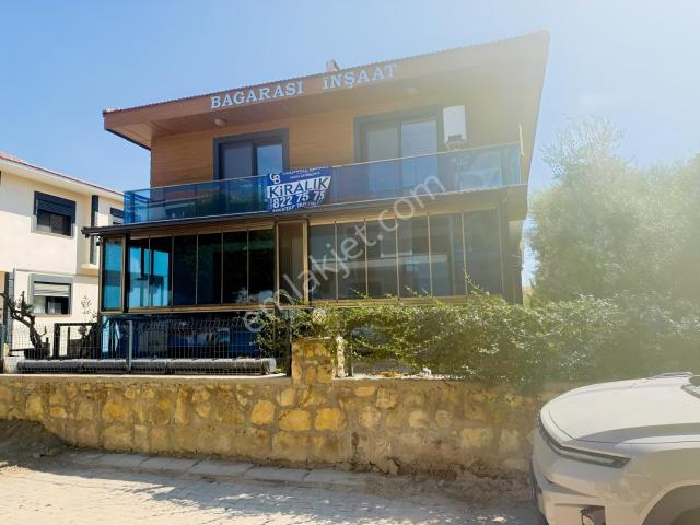 Foça Yenibağarası Mah. Kiralık Kapalı Mutfaklı 2+1 Daire