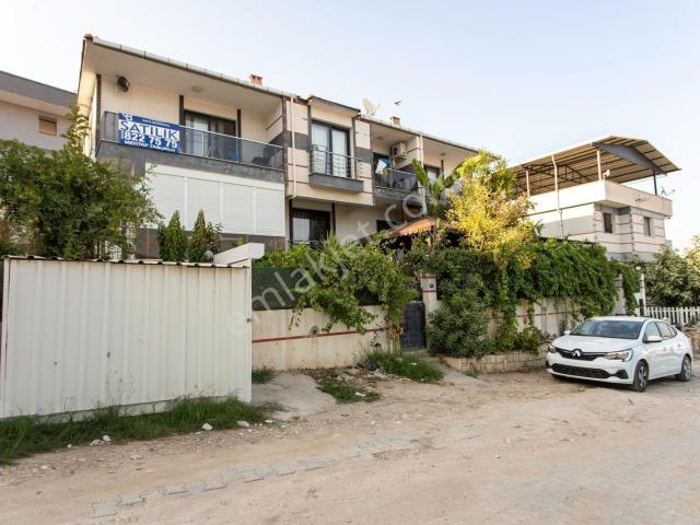 Foça Yenibağarası Mahallesinde Satılık 2+1 Daire