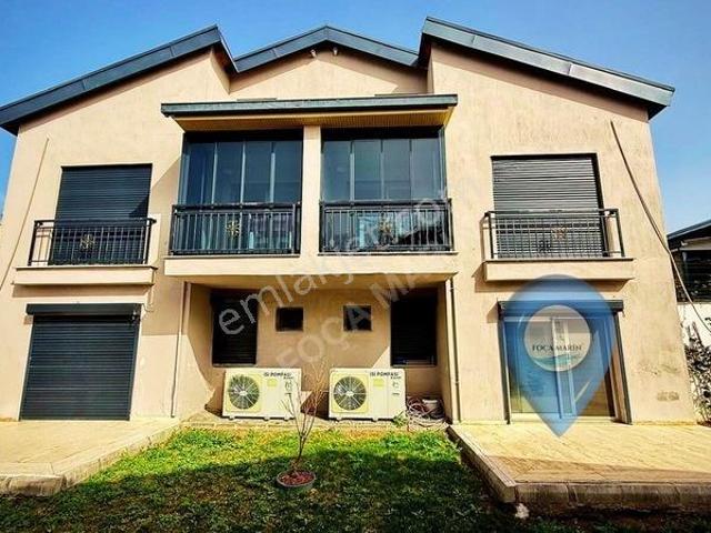 Foçada Deniz Manzaralı | Havuzlu Butik Sitede |3+2 Loft Dubleks