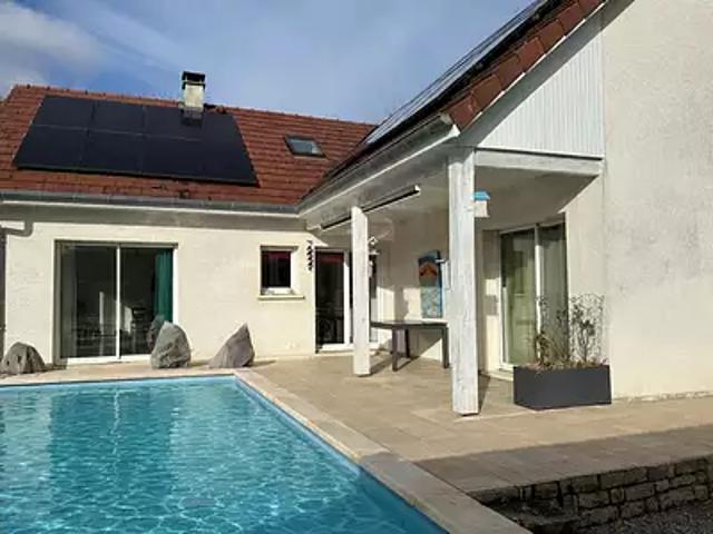 Fontain 25660 Achat / Vente maison 8 pièces t8