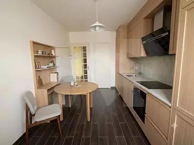 Fontaine 38600 Achat / Vente appartement 4 pièces t4 au dernier étage