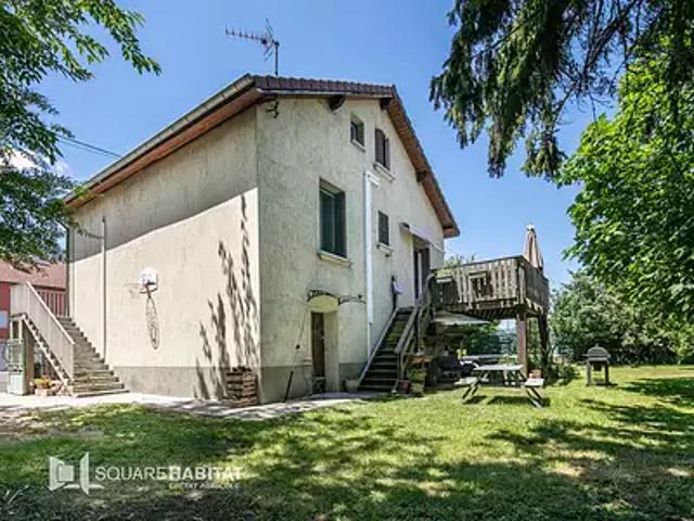 Fontaine 38600 Achat / Vente maison 6 pièces t6 au dernier étage piscine