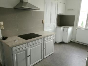 FONTAINE T2 avec GARAGE vue dégagée Fontaine 38600