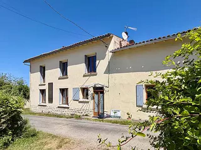 Fontaine Chalendray 17510 Achat / Vente maison 5 pièces t5 parking