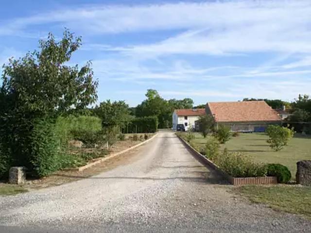 Fontaine Chalendray 17510 Achat / Vente maison 8 pièces t8