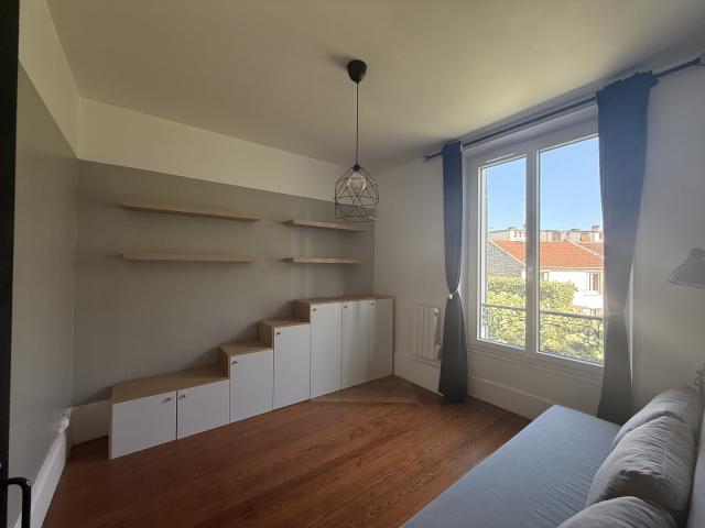 FONTAINEBLEAU – APPARTEMENT MEUBLÉ AVEC TERRASSE
