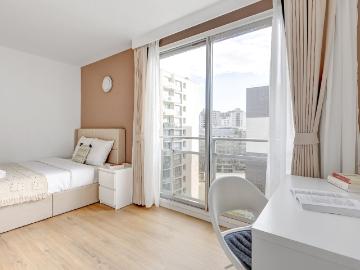 Fontainebleau Suite: View of the Eiffel Tower with balcony