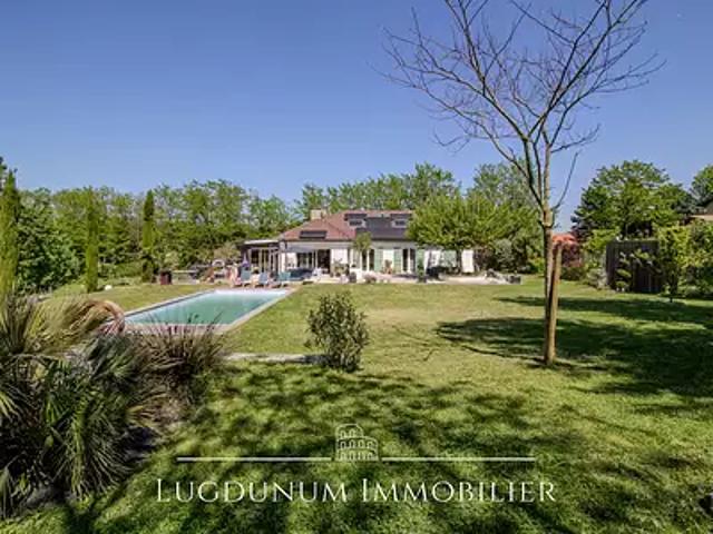 Fontaines Saint Martin 69270 Achat / Vente maison 9 pièces t9