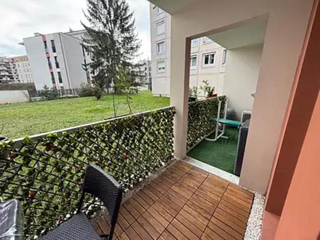 Fontaines sur Saône 69270 Achat / Vente appartement 2 pièces t2 cave balcon