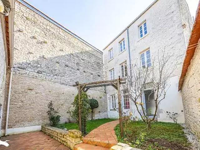 Fontenay le Comte 85200 Achat / Vente maison 7 pièces t7