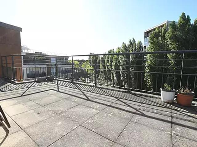 Fontenay le Fleury 78330 Achat / Vente appartement 4 pièces t4 au dernier étage terrasse